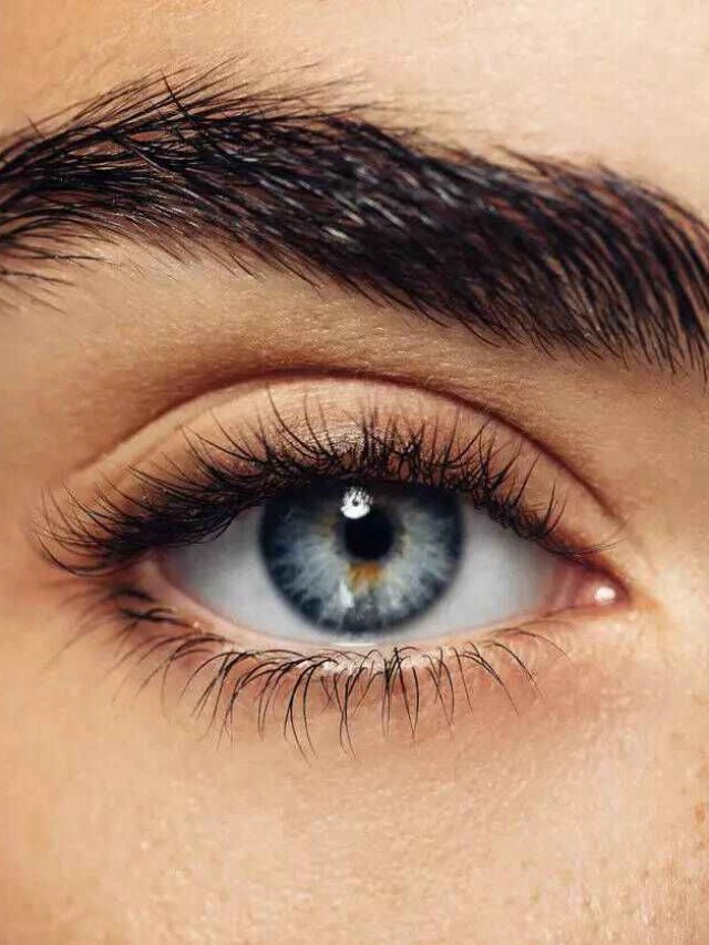 निरोगी डोळ्यांसाठी अशी घ्या काळजी…